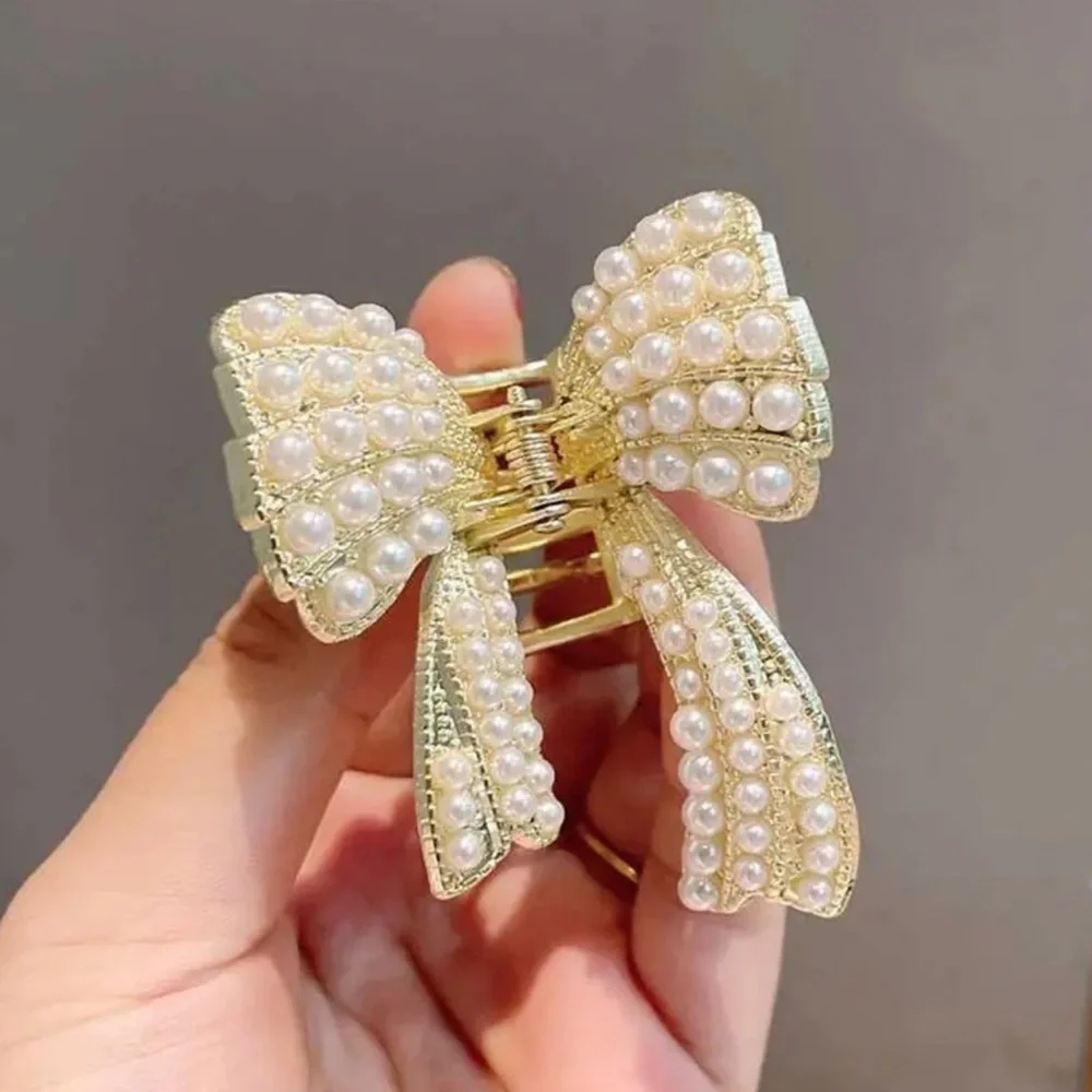 Elegant Pearl Bow Hair Clip. Luxury Cute hair accessories 🎀